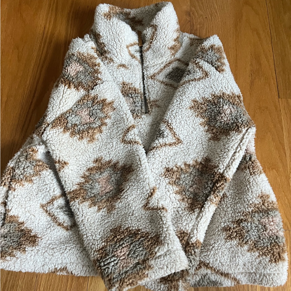 Fluffy quarter zip